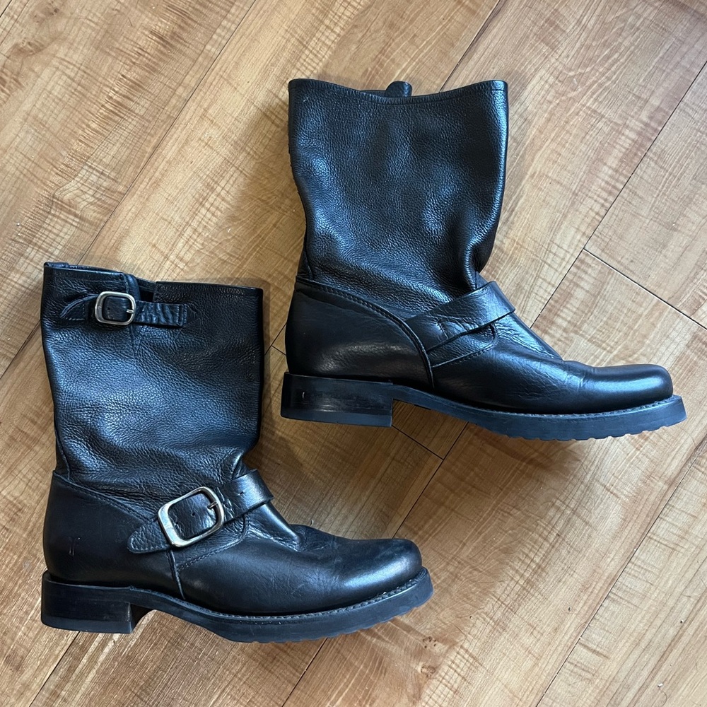 Frye Veronica Short Boots